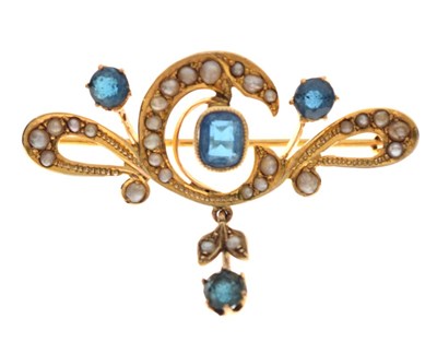 Lot 51 - Edwardian-style seed pearl and blue stone brooch, stamped '9ct'
