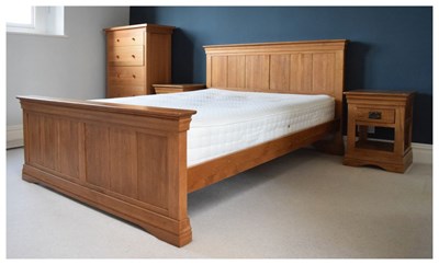Lot 554 - Modern light oak double bed