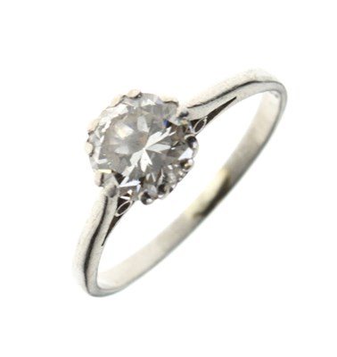 Lot 3 - Diamond single stone ring