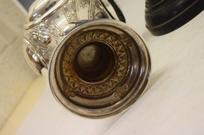 Lot 83 - Victorian Irish silver replica of the 'Auld Mug' America's Cup Trophy