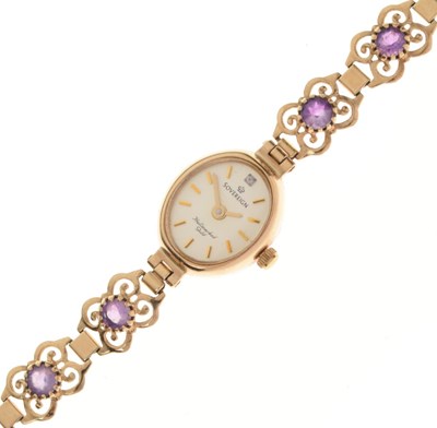 Lot 58 - Sovereign - Lady's 9ct gold lady's quartz bracelet watch