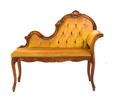 Lot 432 - Reproduction chaise longue