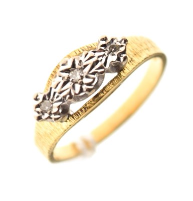 Lot 2 - 18ct gold ring, illusion set three single-cut diamonds