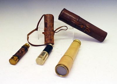 Lot 228 - Three draw brass telescope