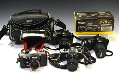 Lot 200 - Mixed quantity of cameras and lenses