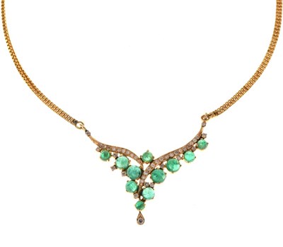 Lot 53 - Emerald and diamond necklace