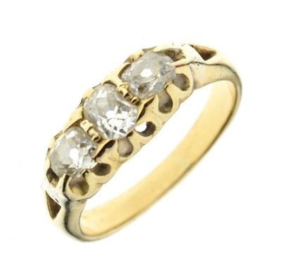 Lot 2 - Three stone diamond ring