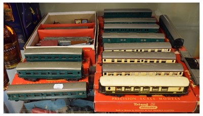 Lot 239 - Triang Railways - Eleven boxed 00 gauge carriages, together with 'R23' Operating Royal Mail Coach Set