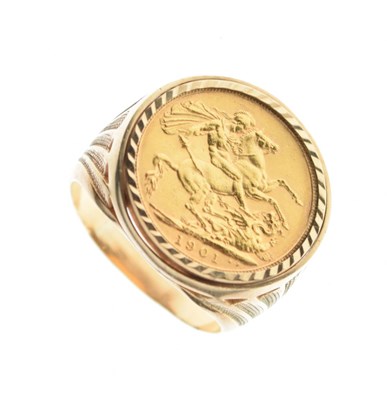 Lot 12 - Late Victorian gold sovereign 1901, in a 9ct gold ring mount