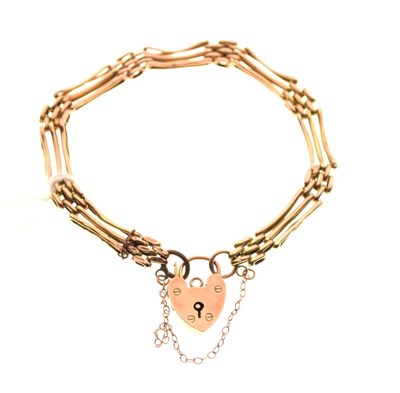 Lot 34 - 9ct gold gate link bracelet with padlock, 5.5g gross approx