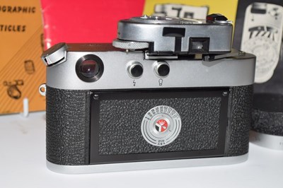 Lot 202 - Leica DBP Ernst Leitz Wetzlar M4 camera, No. 1233175, circa 1969