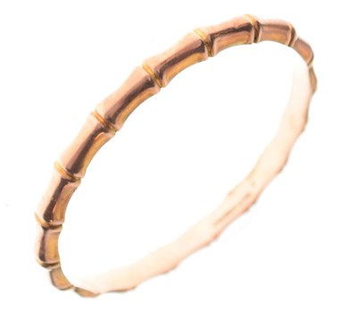 Lot 35 - 9ct gold bangle