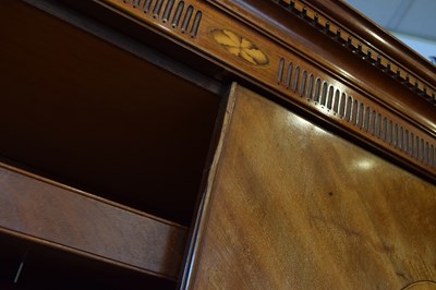 Lot 640 - Matched pair of linen presses