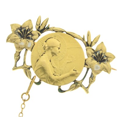 Lot 21 - Art Nouveau St Cecilia brooch