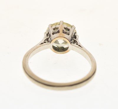 Lot 11 - Diamond single stone ring