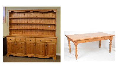 Lot 453 - Yellow pine dresser and table