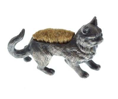 Lot 182 - Late 19th/early 20th Century pen nib wipe in the form of a cat