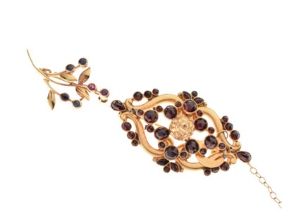 Lot 28 - Two gem set brooches