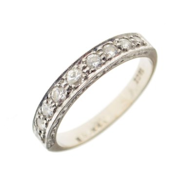 Lot 3 - Nine-stone diamond half-eternity ring