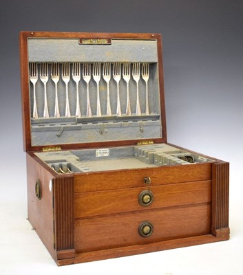 Lot 594 - Walker & Hall oak canteen of Old English Rattail pattern with rattail bowls silver plated cutlery