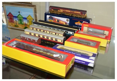 Lot 271 - Bachmann Branch-Line, Hornby & Dapol