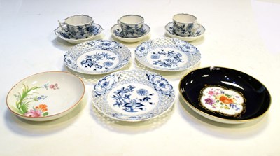 Lot 301 - Quantity of Meissen porcelain