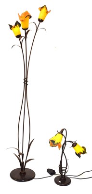 Lot 696 - Modern floor standing lamp and table lamp with 'Tiffany' style shades