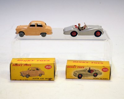 Lot 266 - Dinky Toys