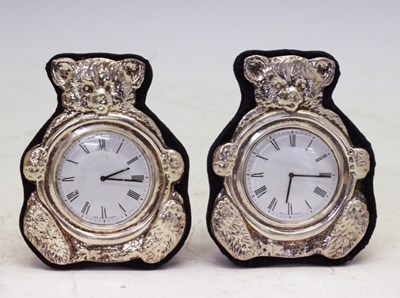Lot 123 - Pair of modern silver desk clocks