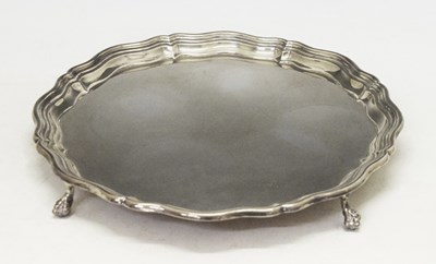 Lot 91 - George V silver salver
