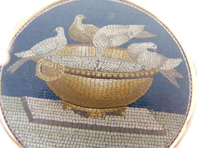 Lot 38 - Fine 19th Century Italian 'Grand Tour' souvenir micromosaic panel