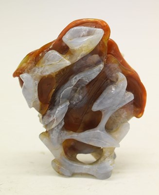 Lot 650 - Chinese agate carving