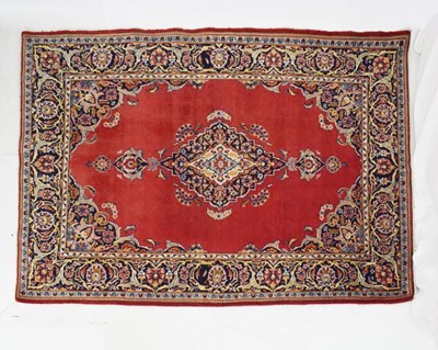 Lot 568 - Central Persian Kashan rug