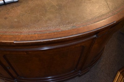 Lot 645 - Fine Victorian burr walnut kidney-shaped pedestal desk by Gillow & Co