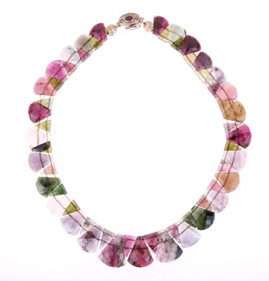 Lot 40 - Tourmaline panel necklace