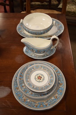 Lot 726 - Wedgwood 'Turquoise Florentine' pattern part service