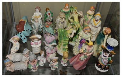 Lot 449 - Assorted ceramics to include Royal Worcester candle snuffers