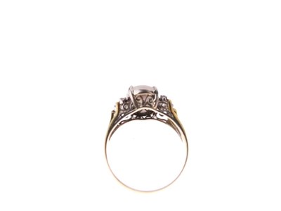 Lot 25 - Opal and diamond ring