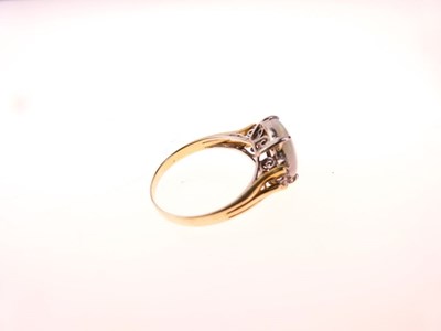 Lot 25 - Opal and diamond ring