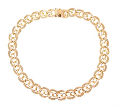 Lot 35 - Egyptian bracelet and necklace set