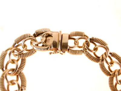 Lot 35 - Egyptian bracelet and necklace set