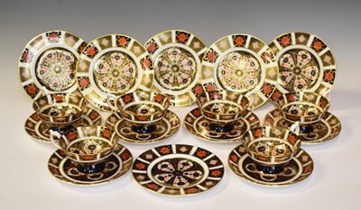 Lot 429 - Royal Crown Derby 'Old Imari' pattern part tea set