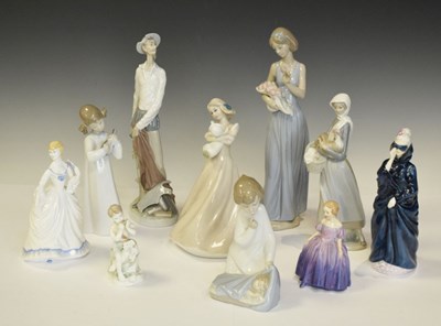 Lot 458 - Quantity of Lladro, Doulton and other porcelain figures