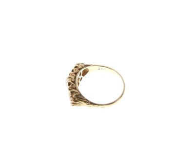 Lot 23 - Opal and diamond ring