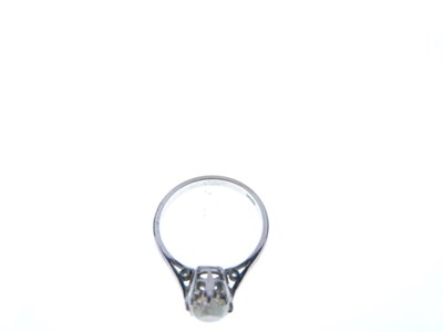 Lot 1 - Diamond single stone ring