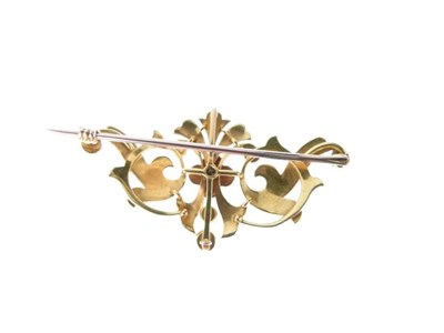 Lot 46 - Rose diamond and split pearl brooch