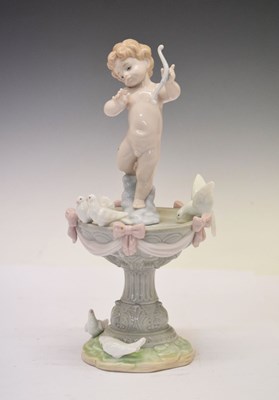 Lot 454 - Lladro - Fountain of Love 6458