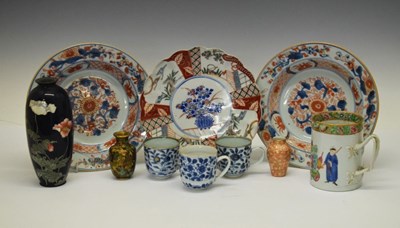 Lot 466 - Group of Asian ceramics, etc.