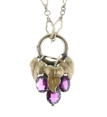 Lot 36 - Garnet set Victorian pendant