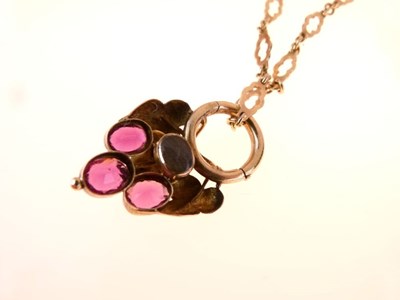 Lot 36 - Garnet set Victorian pendant